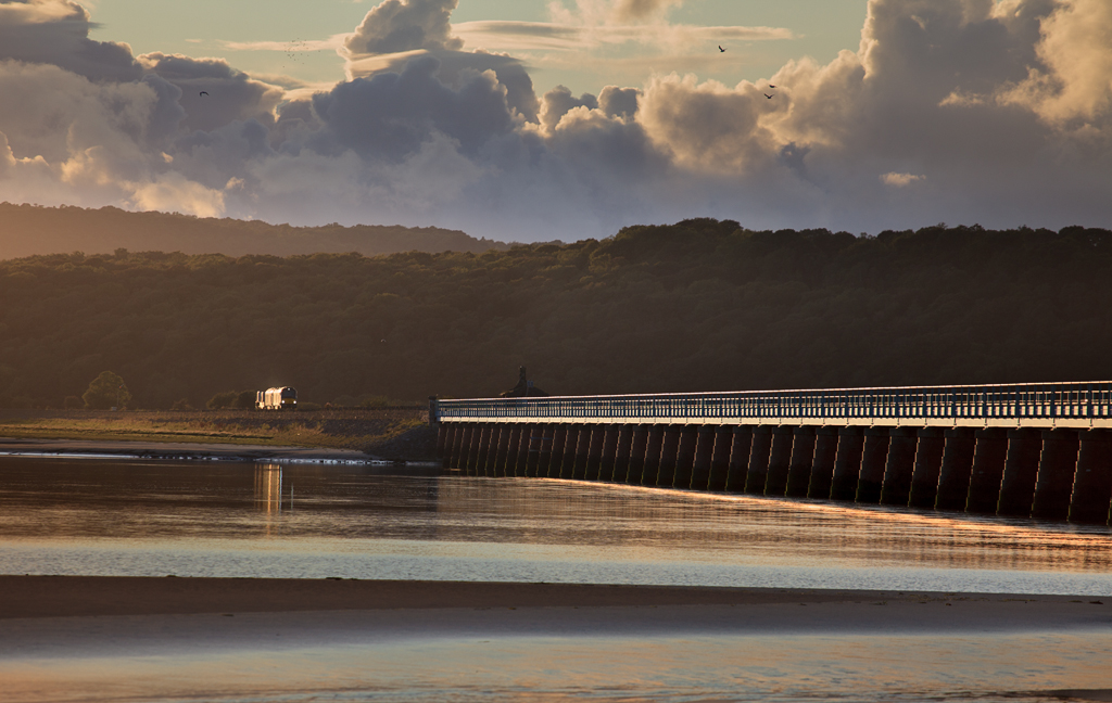 Approaching Arnside
The evening Sellafiled - Crewe flasks approach Arnside Viaduct, Cumbria
