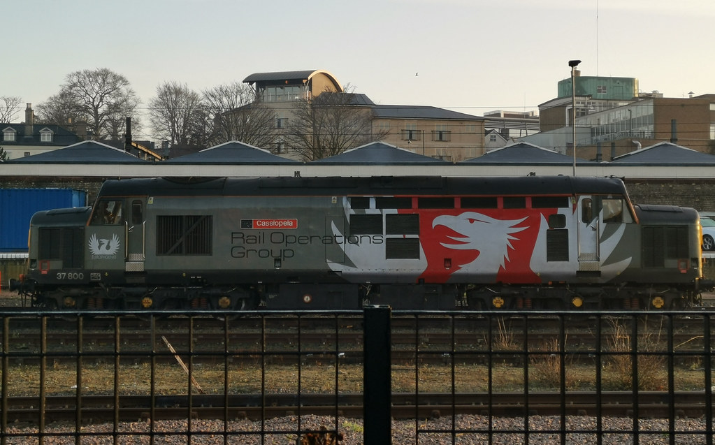 Rail Operations Group class 37 800 'Cassiopeia' at Norwich Railway Station on 22 Feb 2019
Waiting for a problem whilst serving as a Thunderbird in case of a new class 755 failure, this ROG Rescue loco was based in Norwich for 6 months in 2019
