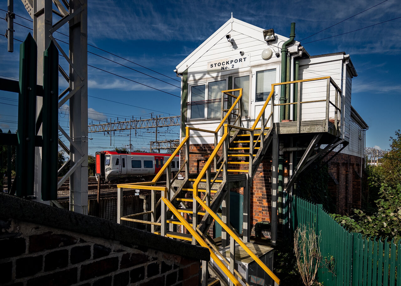 Stockport Signal Box
TFW 197114 passes Stockport No2 signal box on route to Cardiff Central from Manchester Piccadilly   At the rear of this unit was  197120
Keywords: Stockport signal TFW 